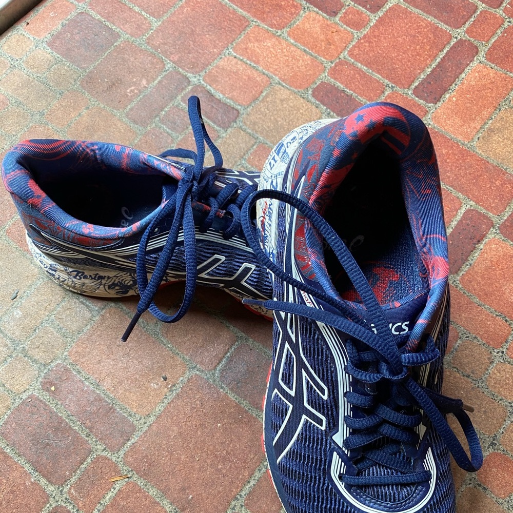 WOMEN SIZE 7.5 ASICS - Picture 2 of 5